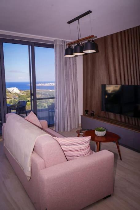Your Escape: Where Every Sunrise Becomes A Memory Mellieħa Екстериор снимка